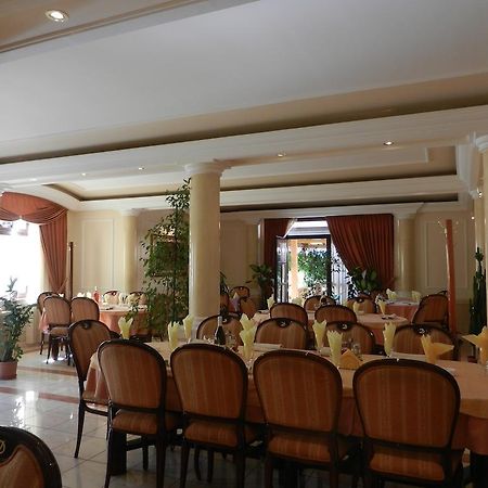 Guesthouse Ellite Požarevac Extérieur photo
